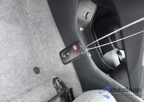 2013 Toyota Prius Two from USA, damaged, VIN JTDKN3DU5D1631898